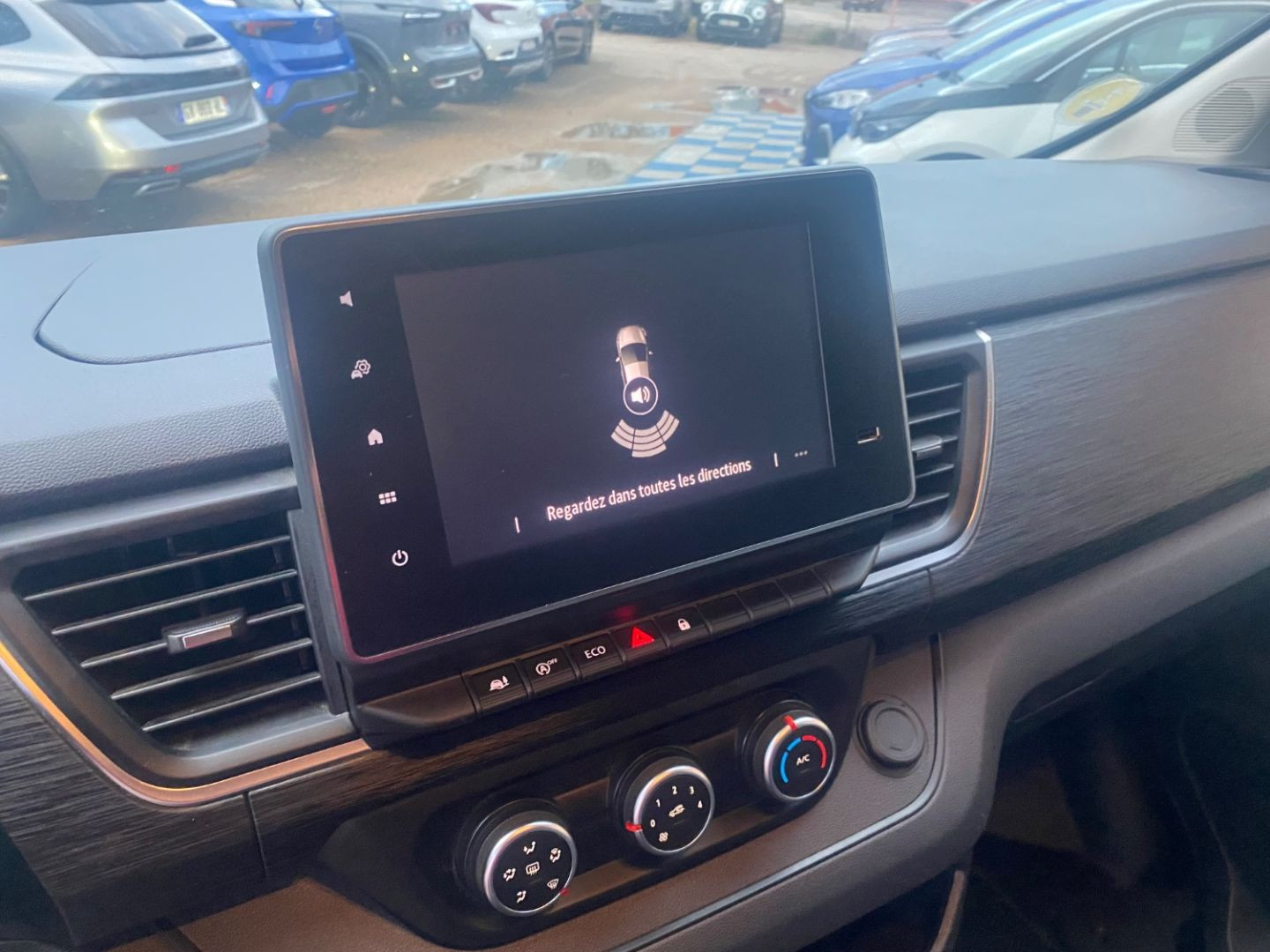 RENAULT TRAFIC FOURGON en vente à Castres chez votre mandataire automobile