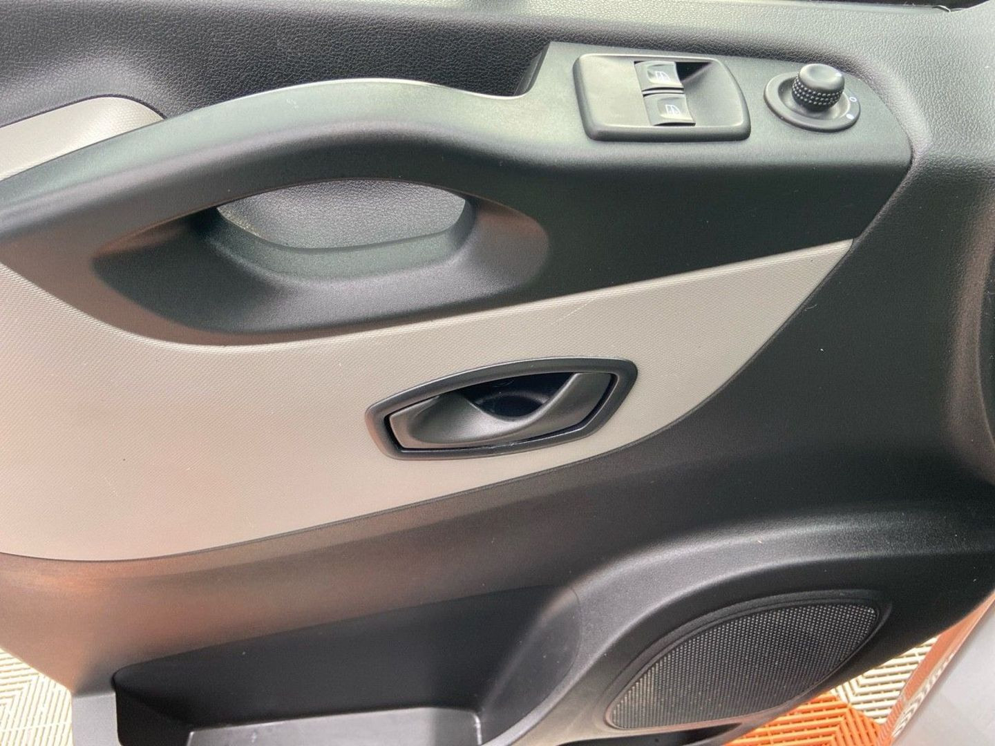 RENAULT TRAFIC en vente à Castres chez votre mandataire automobile