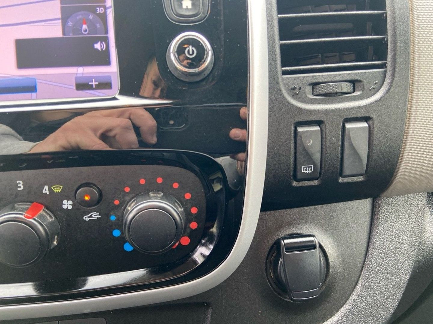 RENAULT TRAFIC en vente à Castres chez votre mandataire automobile