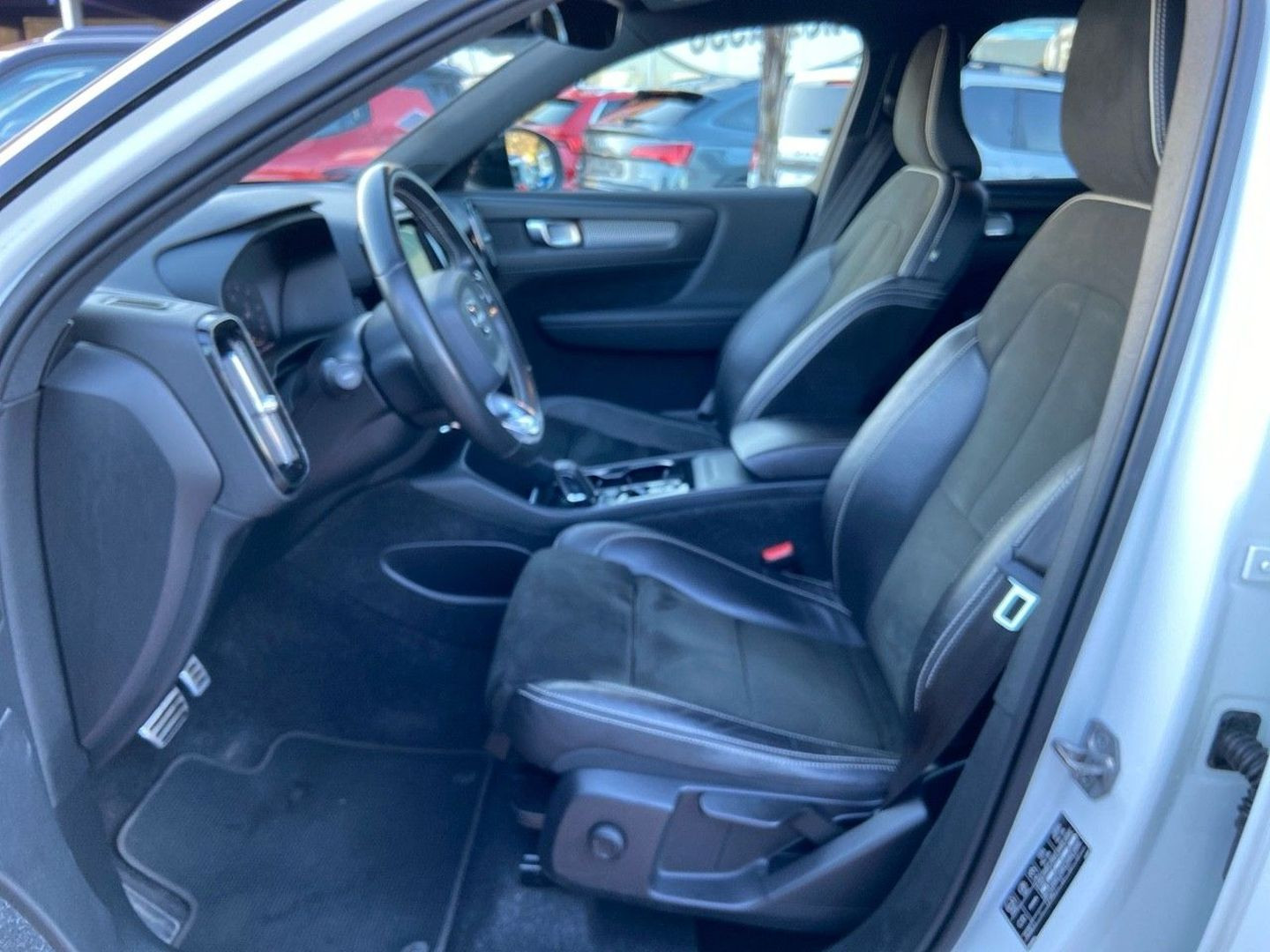 VOLVO XC 40 en vente à Castres chez votre mandataire automobile