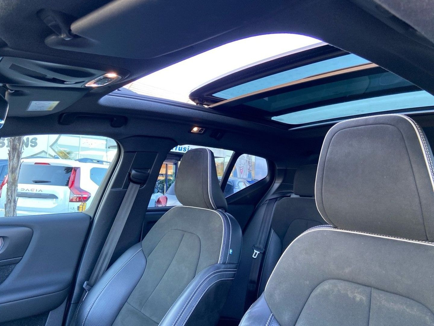 VOLVO XC 40 en vente à Castres chez votre mandataire automobile