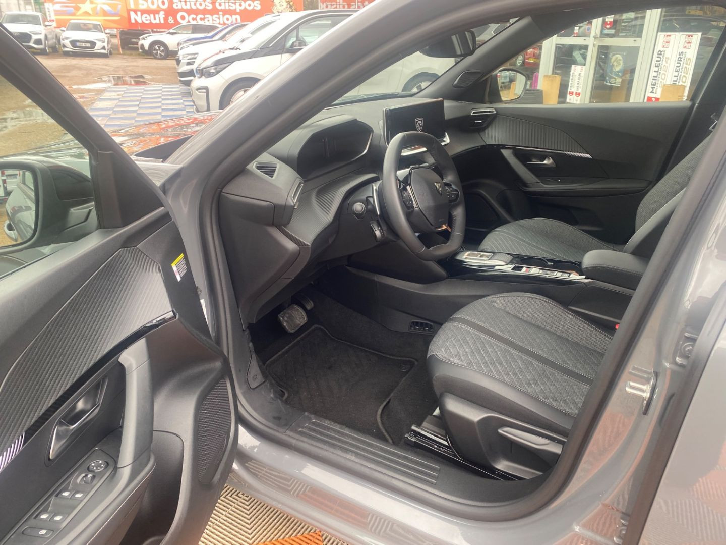 PEUGEOT 2008 en vente à Castres chez votre mandataire automobile