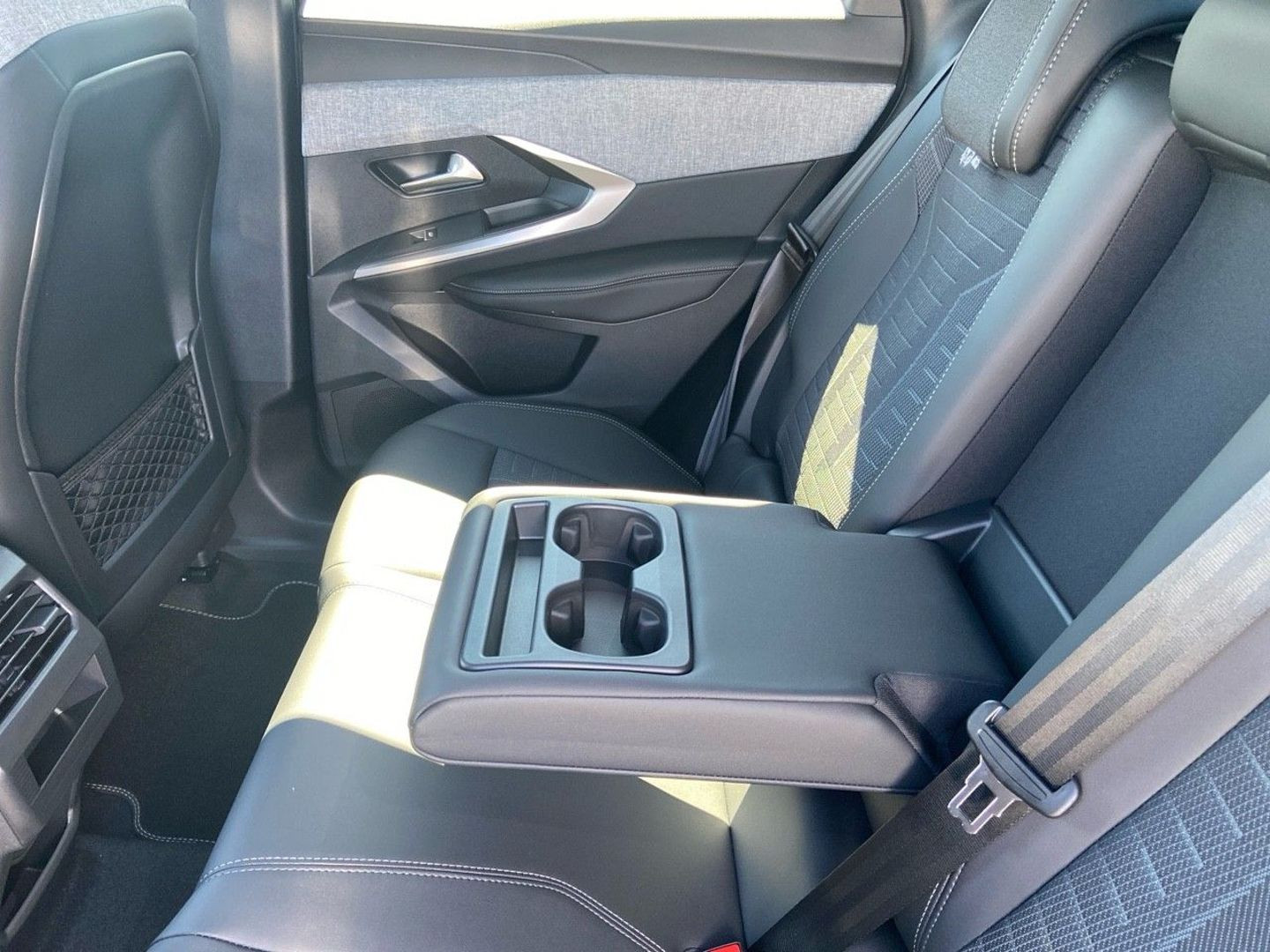 PEUGEOT 3008 en vente à Castres chez votre mandataire automobile