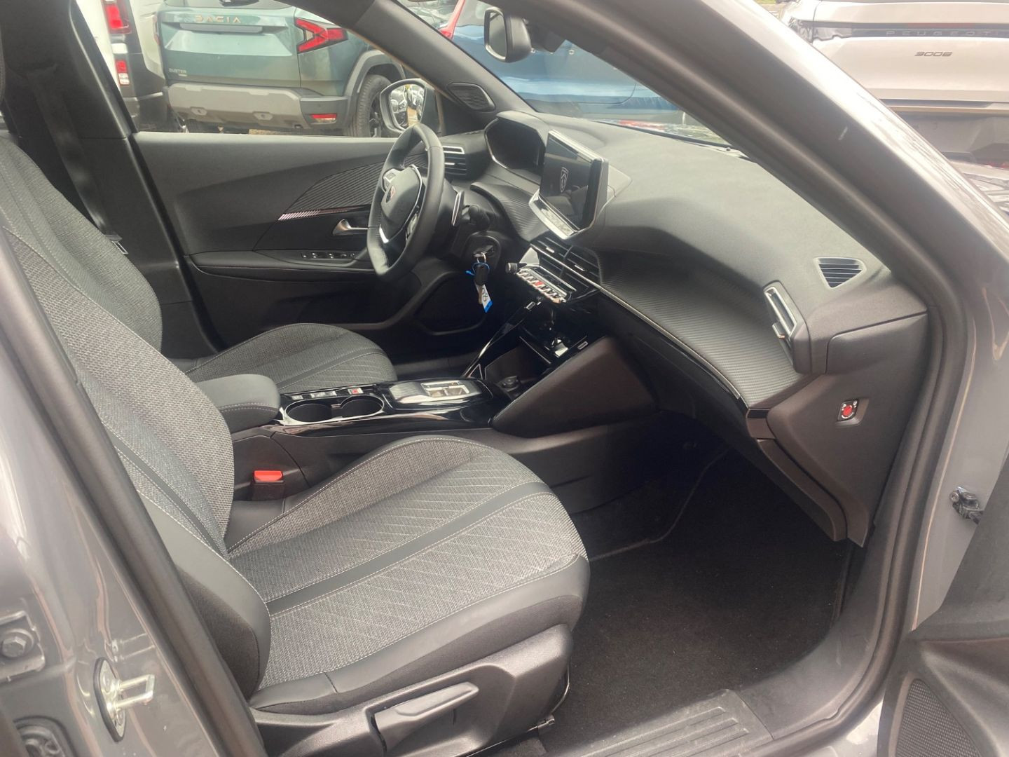 PEUGEOT 2008 en vente à Castres chez votre mandataire automobile