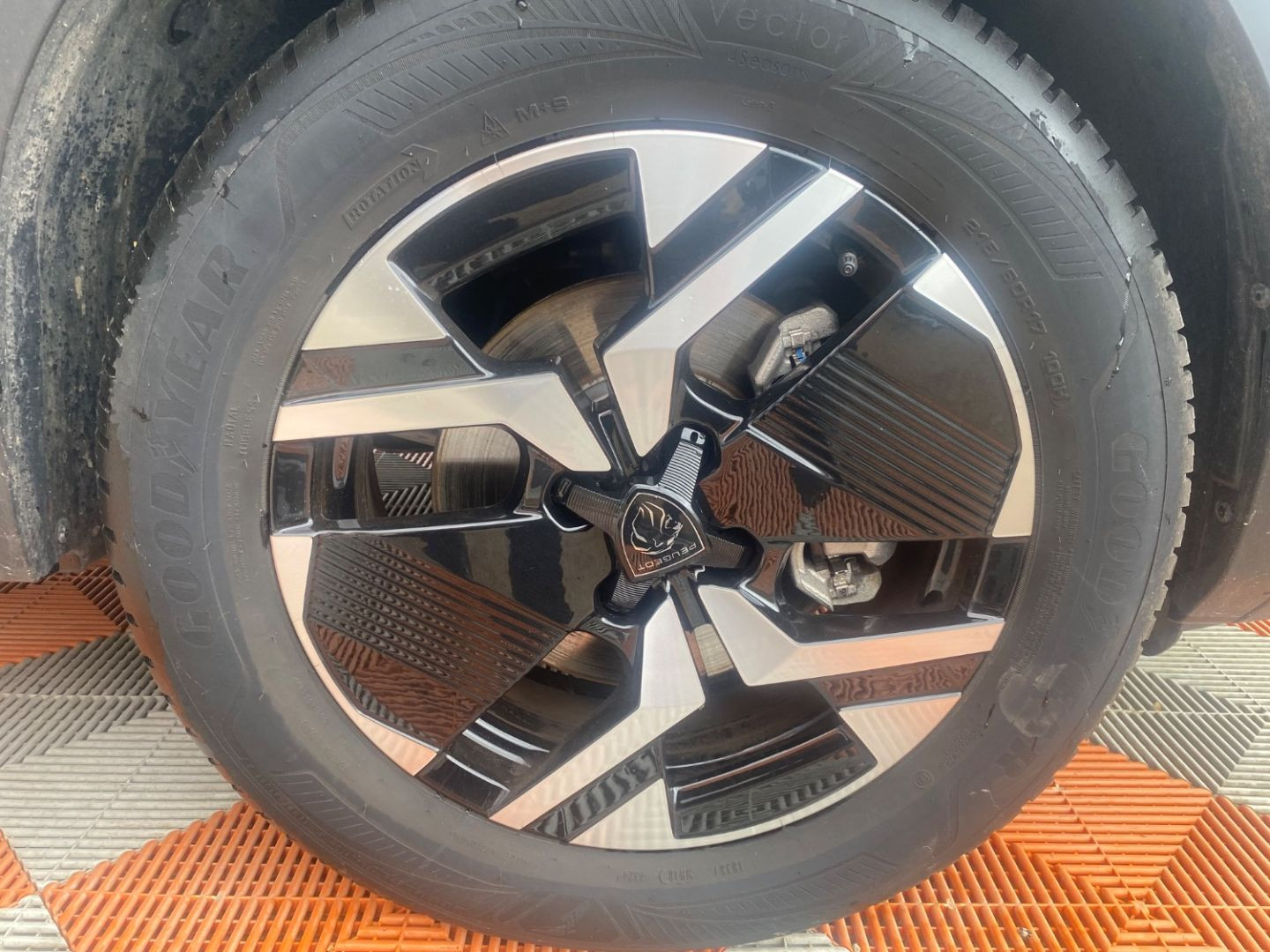 PEUGEOT 2008 en vente à Castres chez votre mandataire automobile