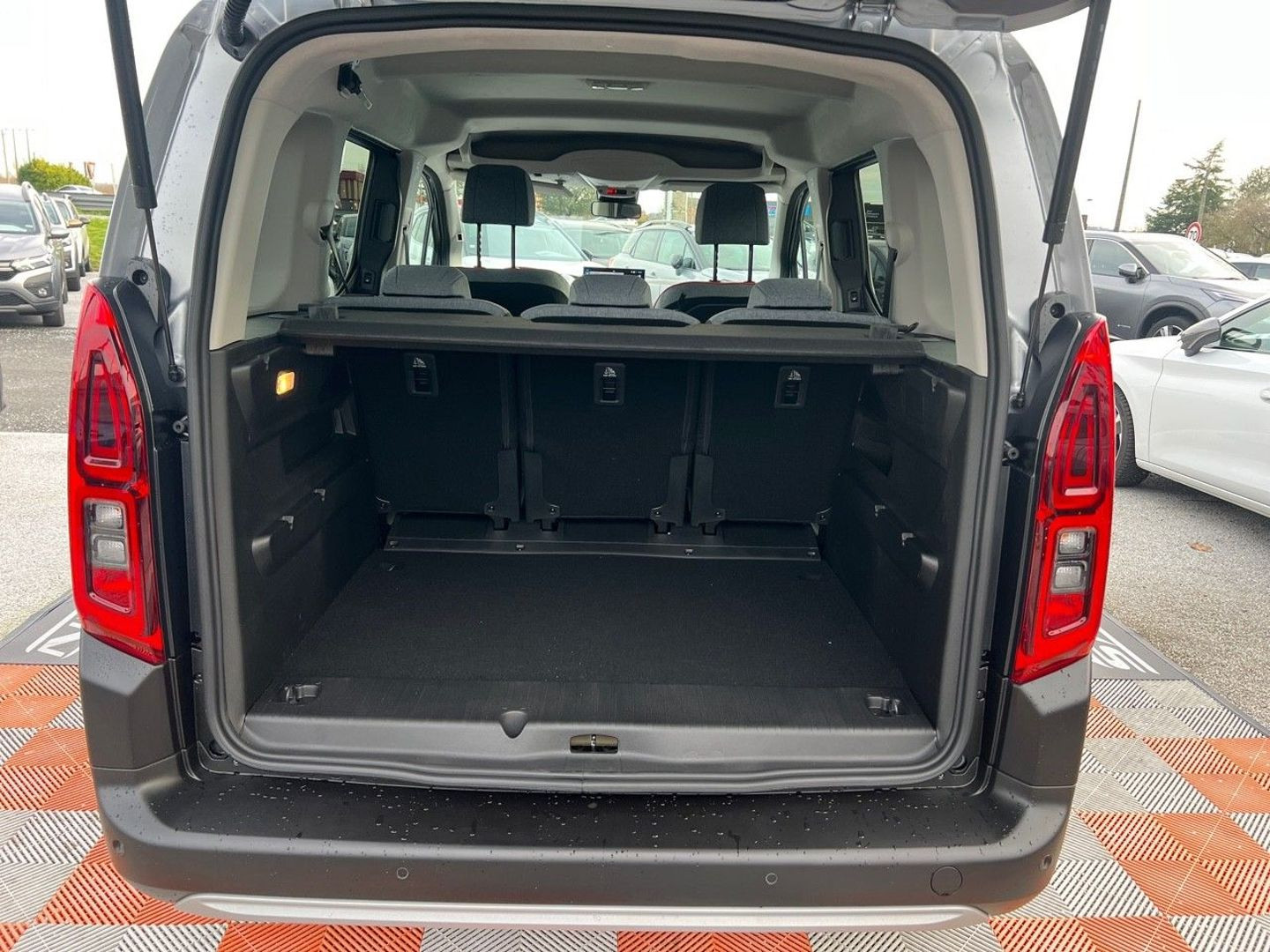 CITROEN Berlingo en vente à Castres chez votre mandataire automobile