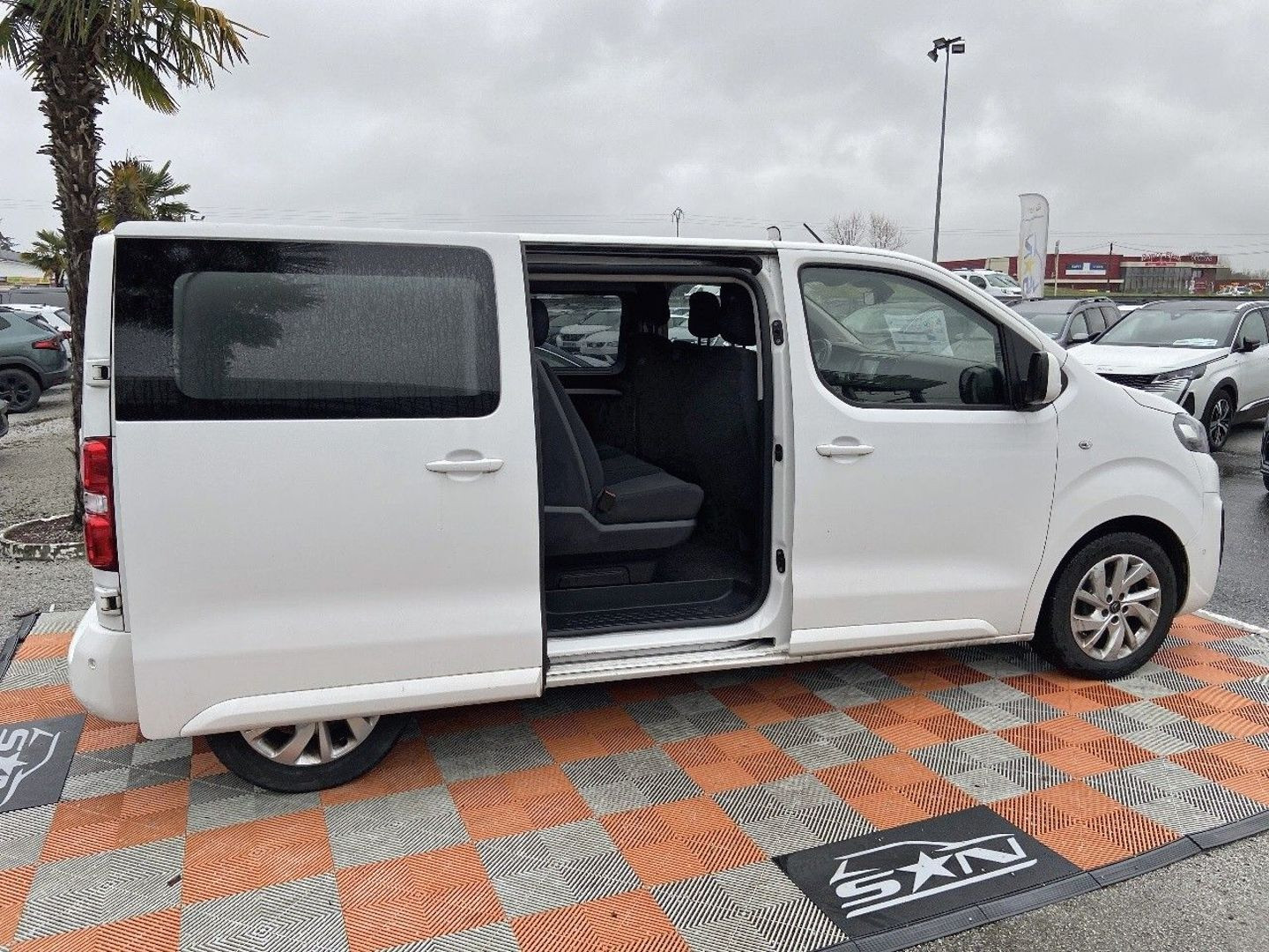 CITROEN JUMPY DOUBLE CABINE en vente à Castres chez votre mandataire automobile