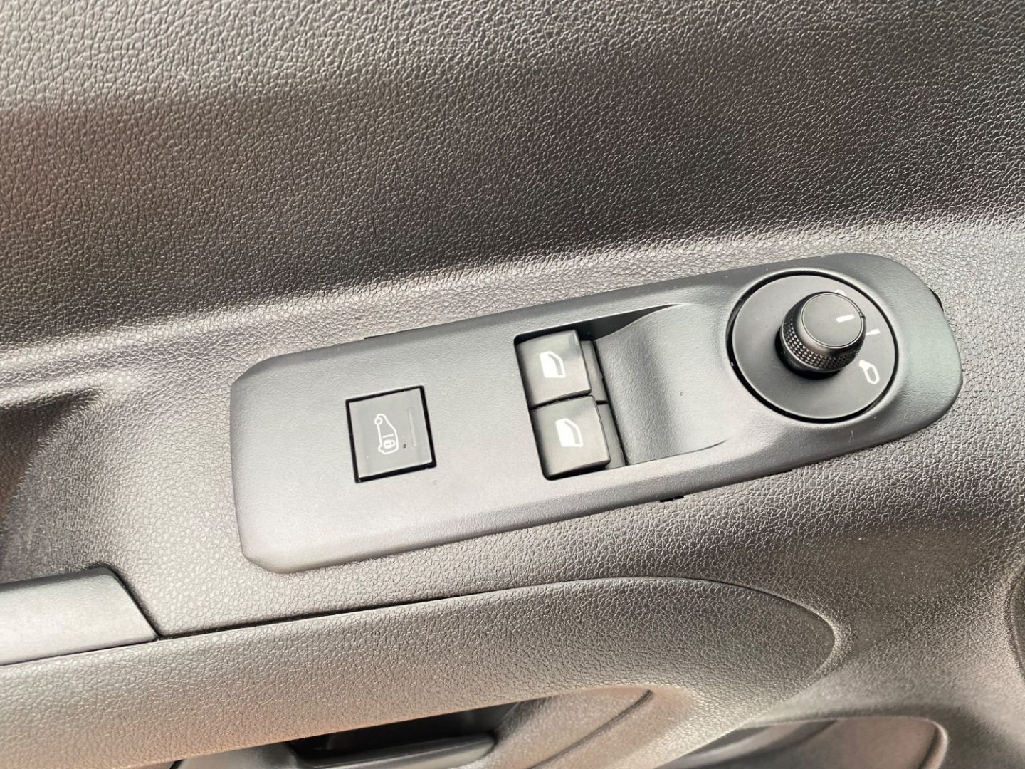 PEUGEOT Partner en vente à Castres chez votre mandataire automobile