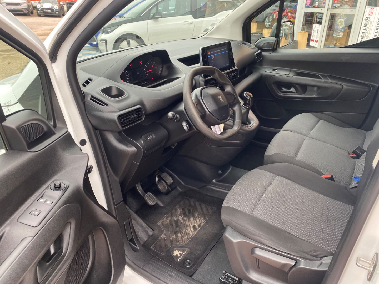 PEUGEOT Partner en vente à Castres chez votre mandataire automobile