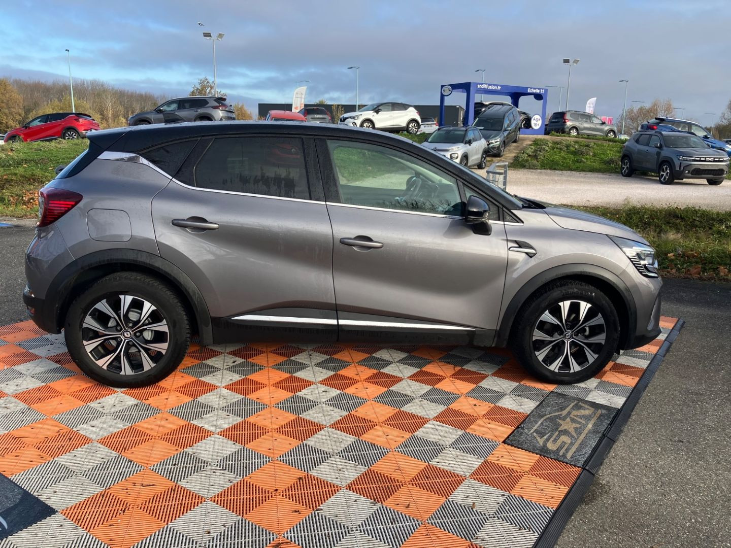 RENAULT Captur en vente à Castres chez votre mandataire automobile