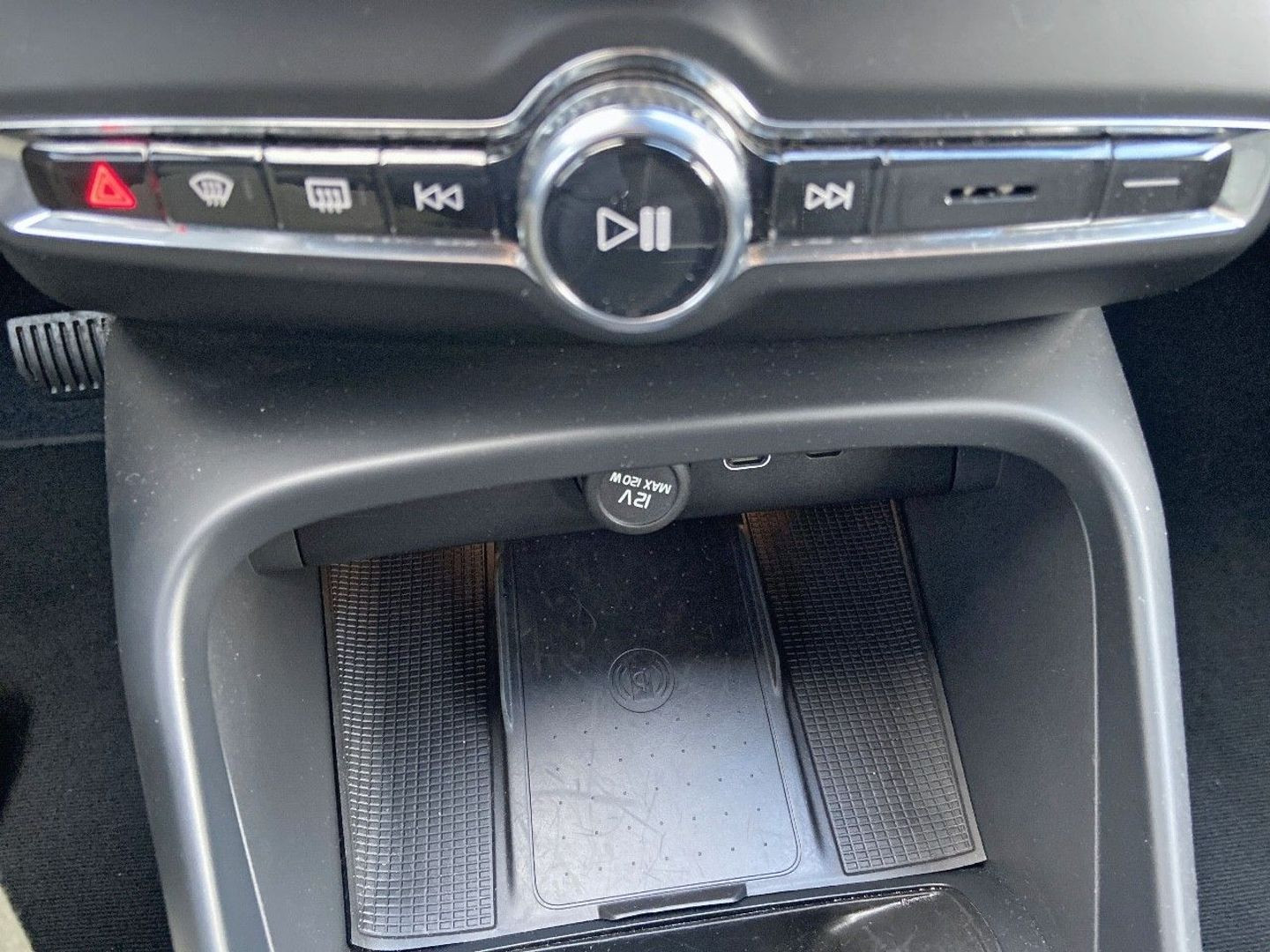 VOLVO XC 40 en vente à Castres chez votre mandataire automobile