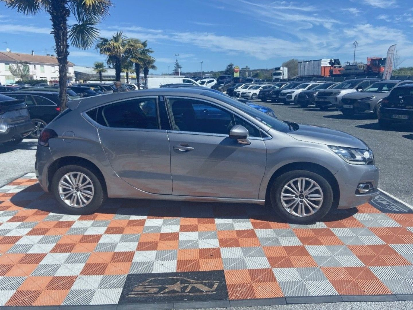 DS DS4 en vente à Castres chez votre mandataire automobile