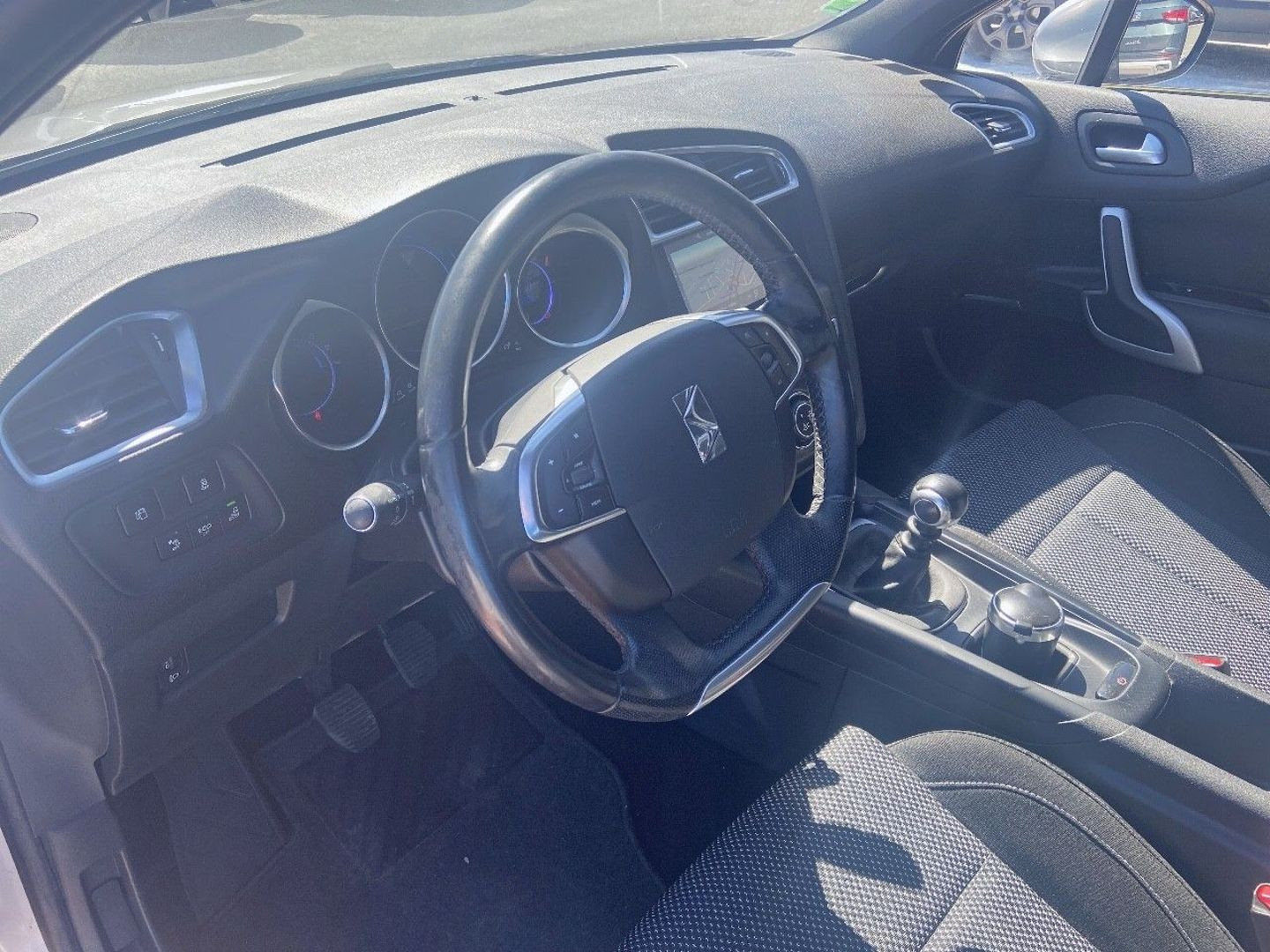 DS DS4 en vente à Castres chez votre mandataire automobile