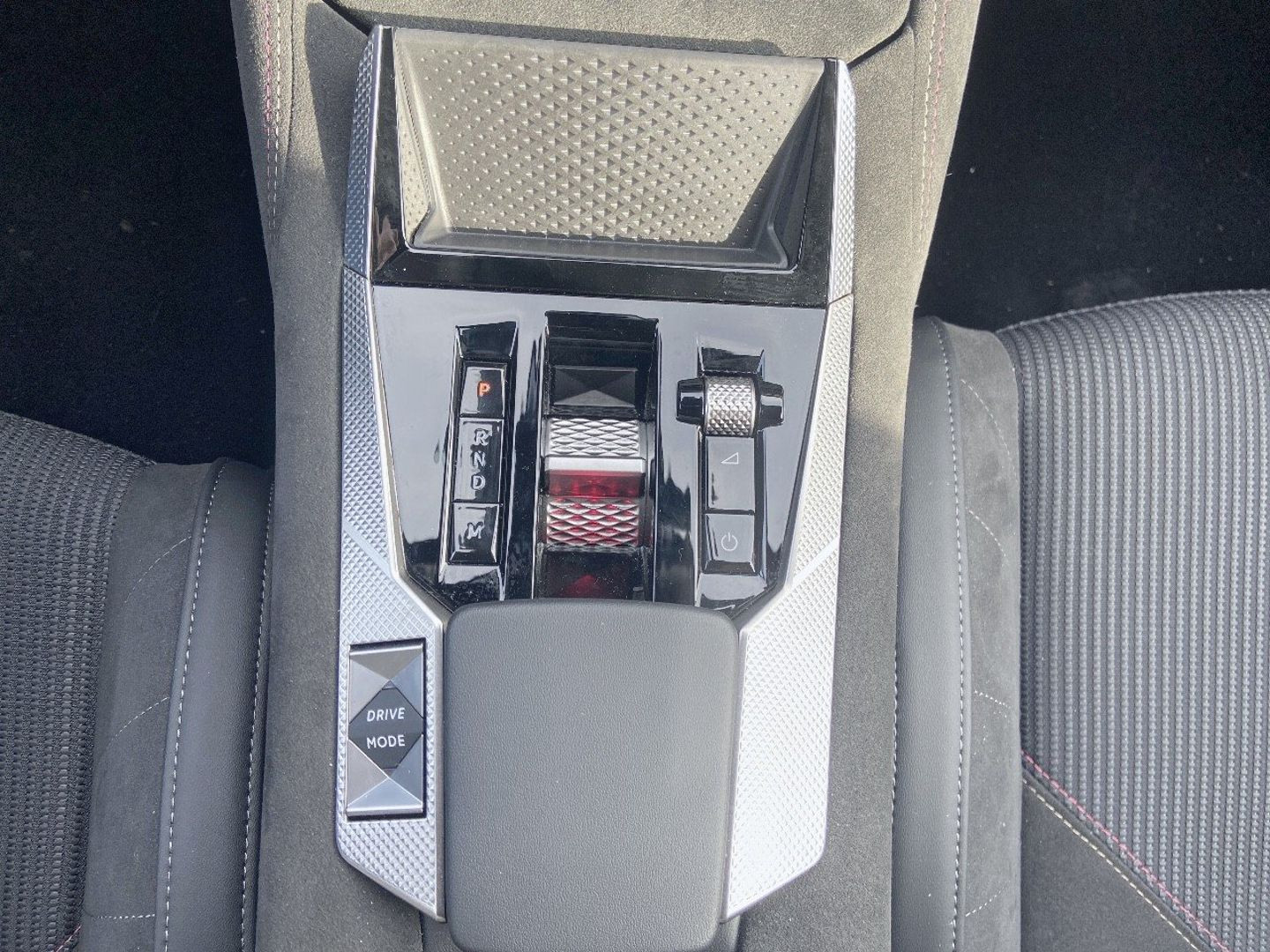 DS DS4 en vente à Castres chez votre mandataire automobile