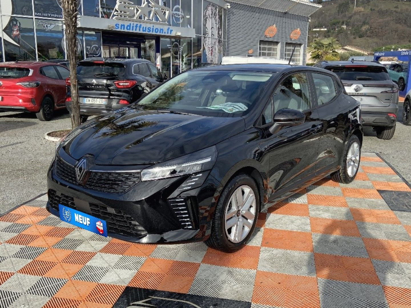 RENAULT Clio en vente à Castres chez votre mandataire automobile