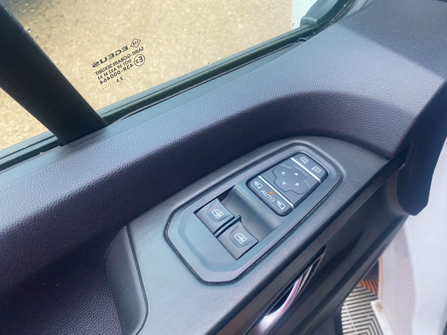 RENAULT TRAFIC FOURGON en vente à Castres chez votre mandataire automobile