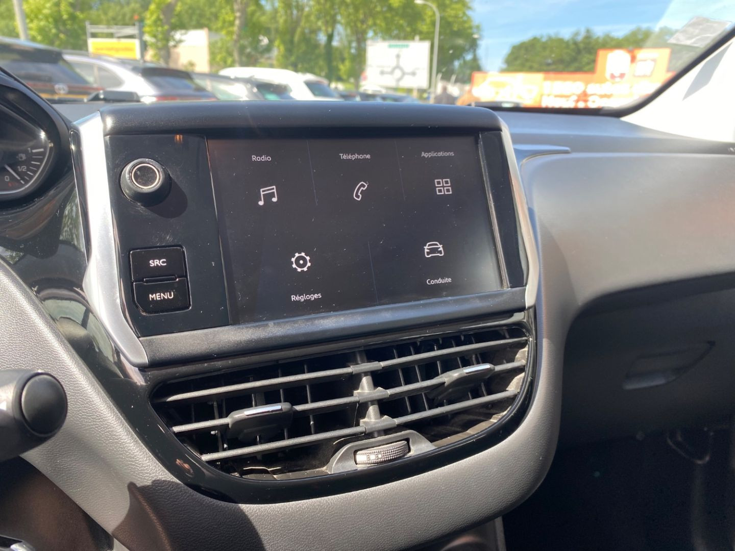 PEUGEOT 208 en vente à Castres chez votre mandataire automobile