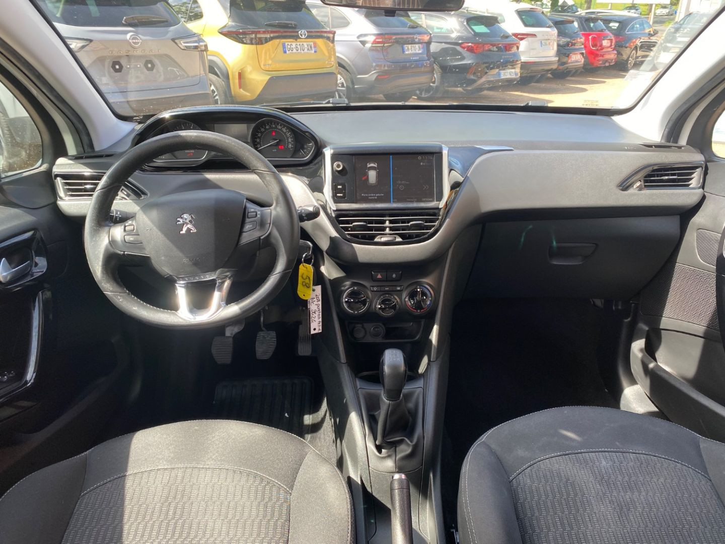 PEUGEOT 208 en vente à Castres chez votre mandataire automobile