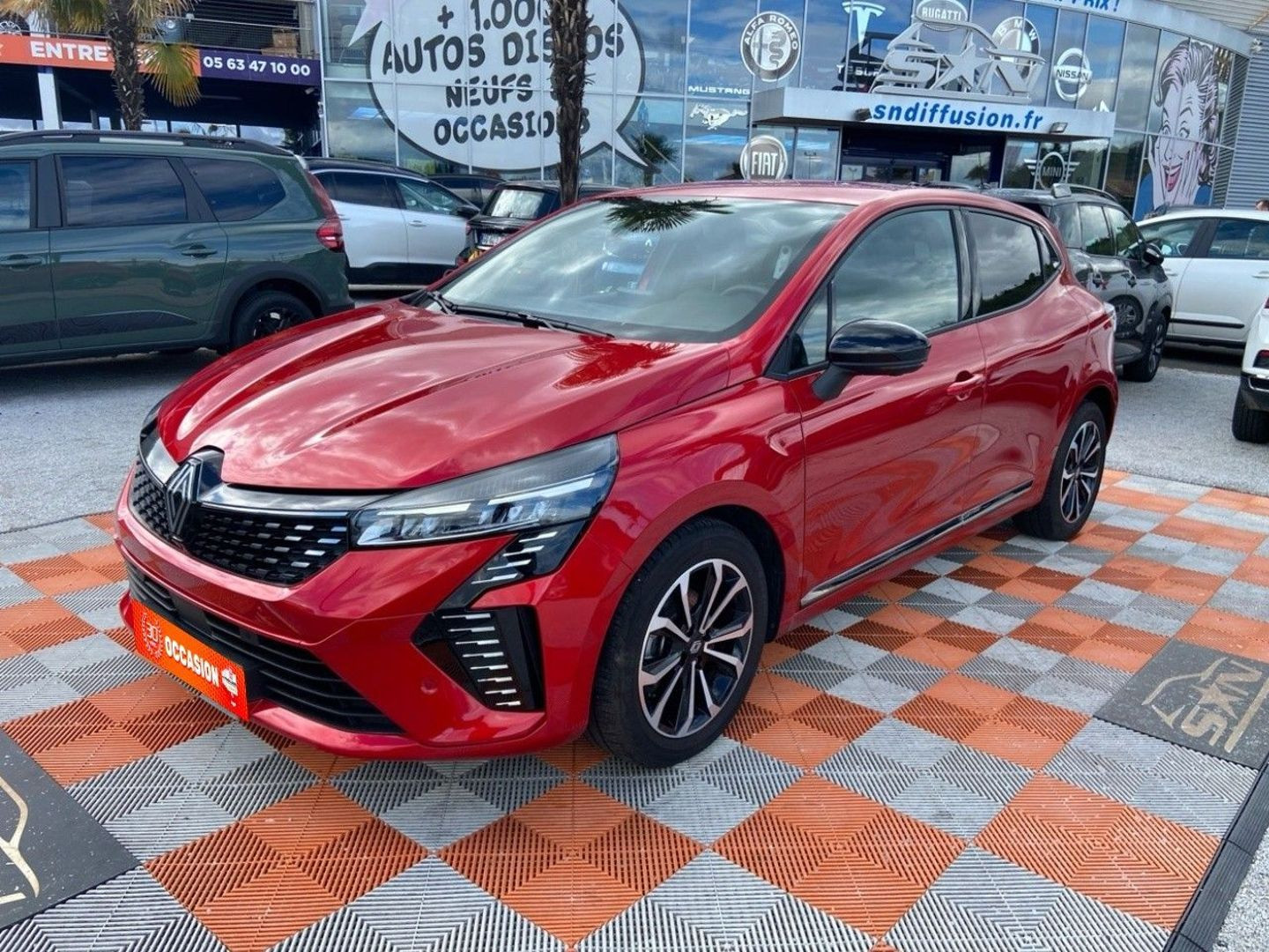 RENAULT Clio en vente à Castres chez votre mandataire automobile