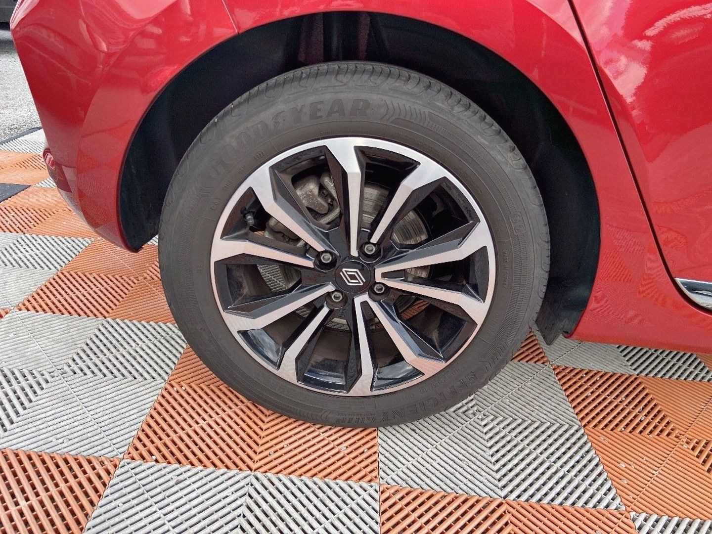 RENAULT Clio en vente à Castres chez votre mandataire automobile