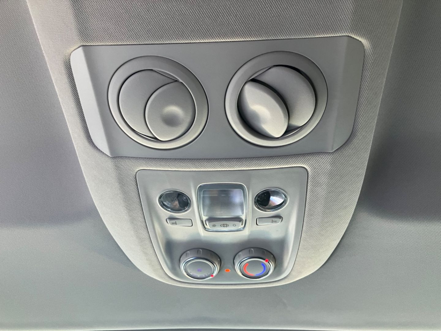 TOYOTA PROACE Verso en vente à Castres chez votre mandataire automobile