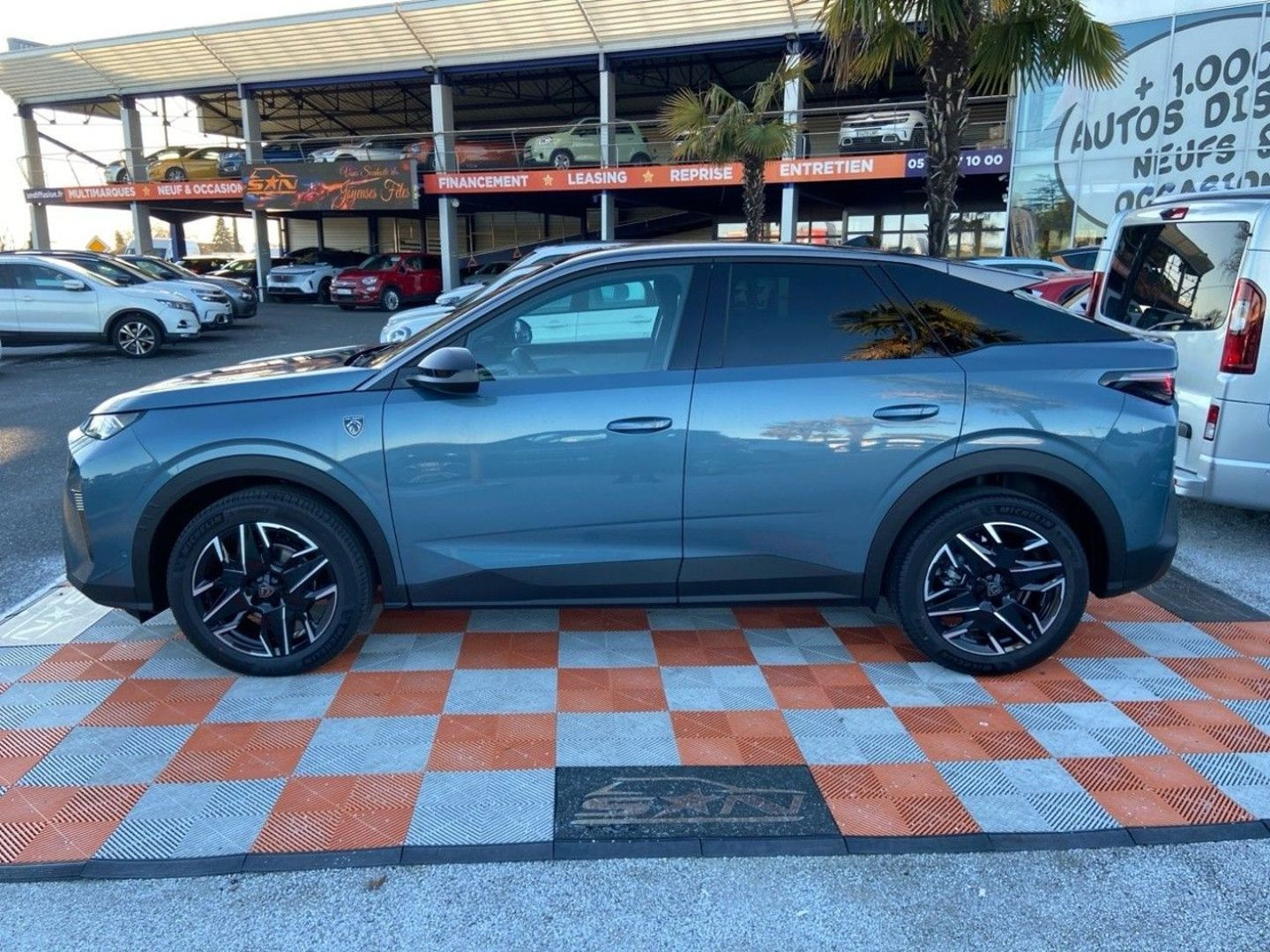 PEUGEOT 3008 en vente à Castres chez votre mandataire automobile