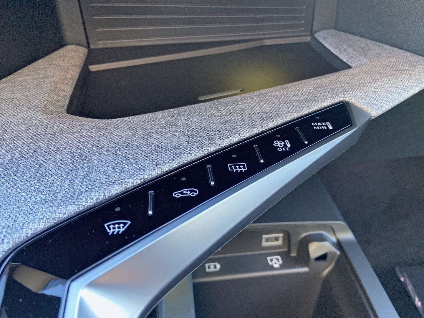 PEUGEOT 3008 en vente à Castres chez votre mandataire automobile