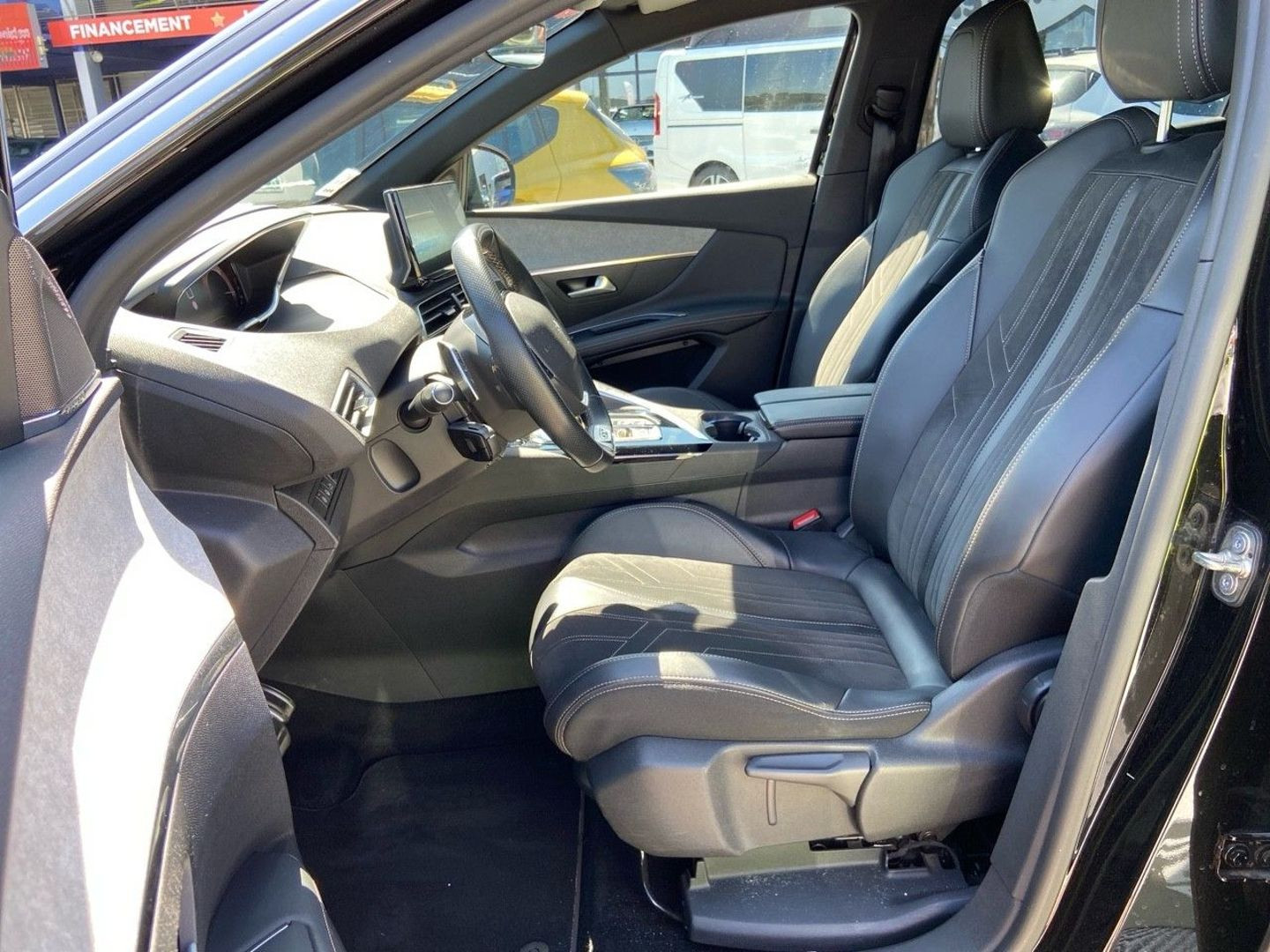 PEUGEOT 3008 en vente à Castres chez votre mandataire automobile