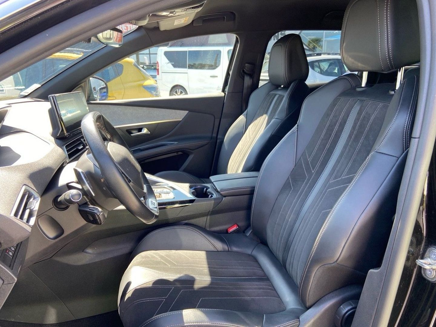 PEUGEOT 3008 en vente à Castres chez votre mandataire automobile