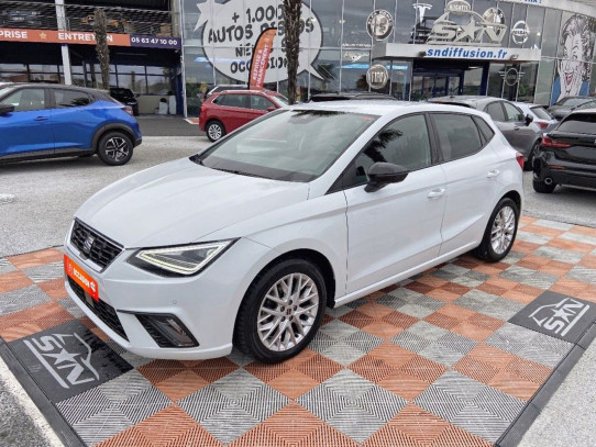 Acheter SEAT Ibiza 1.0 TSI 110 BV6 FR GPS Caméra Cockpit chez SN Diffusion