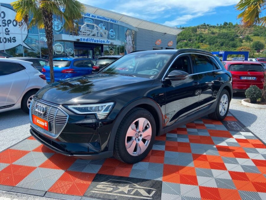 Acheter AUDI e-tron 55 QUATTRO 408 AVUS GPS Cuir Toit Pano Ouv Vision Nuit Attelage chez SN Diffusion