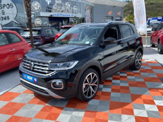 Acheter VOLKSWAGEN T-Cross 1.0 TSI 110 DSG7 CARAT Export GPS Caméra Cockpit JA 18" chez SN Diffusion