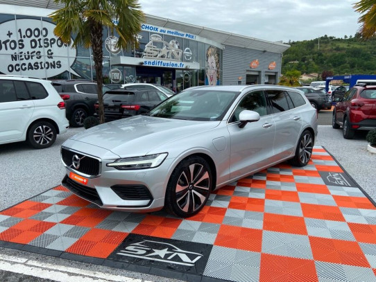 Acheter VOLVO V60 T8 390 Twin Engine AWD BUSINESS EXECUTIVE GPS LED chez SN Diffusion