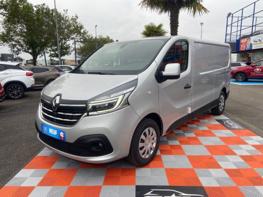Acheter RENAULT TRAFIC dCi 145 L2H1 1300 PACK STYLE LEDS Caméra Attelage chez SN Diffusion
