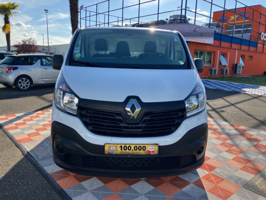 Acheter RENAULT TRAFIC L1H1 1.6 DCI 125 BV6 GRAND CONFORT GPS 13290HT chez SN Diffusion