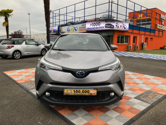 Acheter TOYOTA C-HR 1.8 HYBRIDE 122 BVA DYNAMIC GPS 1°Main chez SN Diffusion
