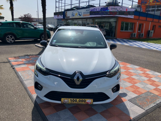 Acheter RENAULT Clio E-TECH 140 BVA LIMITED Caméra Radars AV-AR Attelage chez SN Diffusion