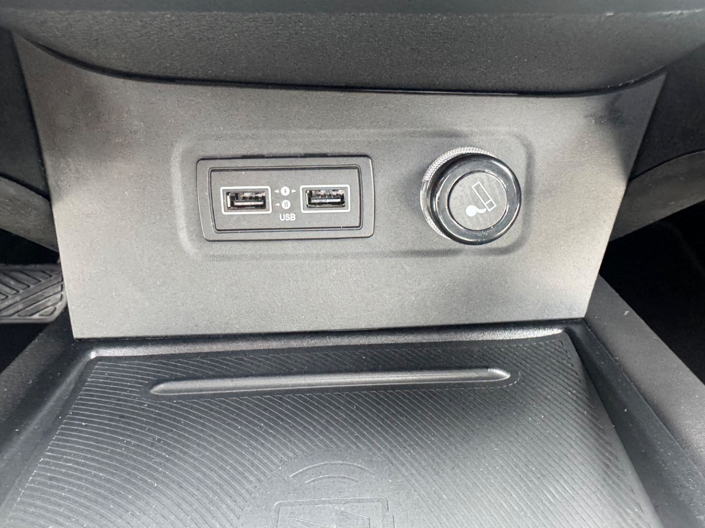 SERES 3 en vente à Montauban chez votre mandataire automobile