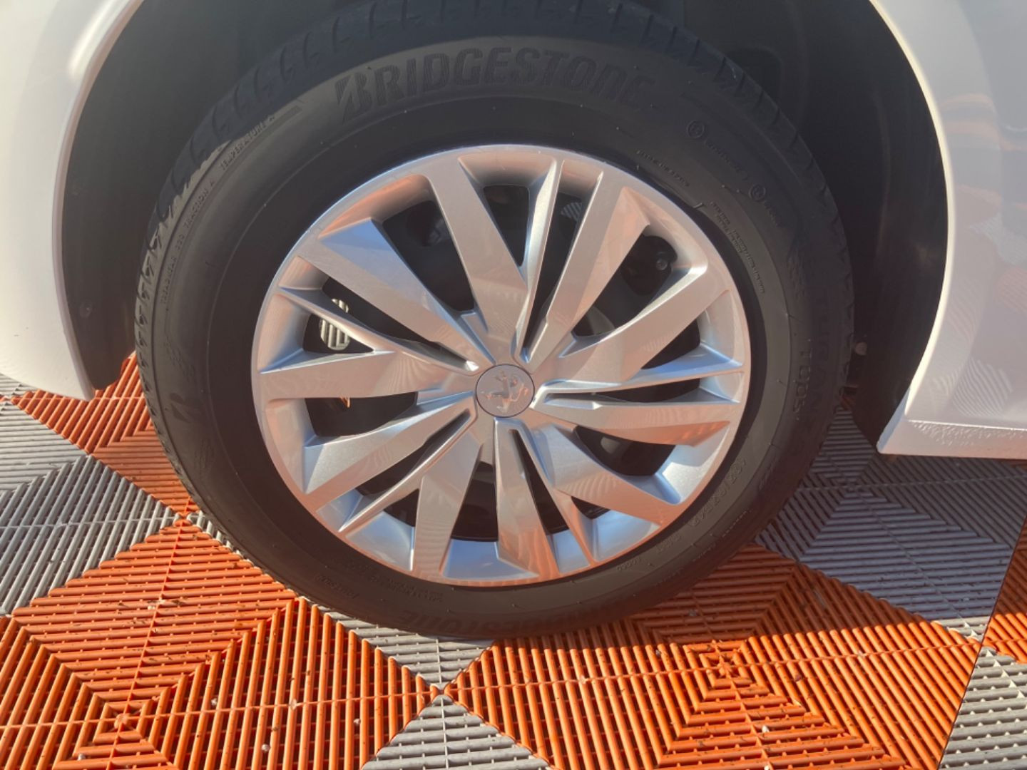 PEUGEOT 208 Affaire en vente à Montauban chez votre mandataire automobile