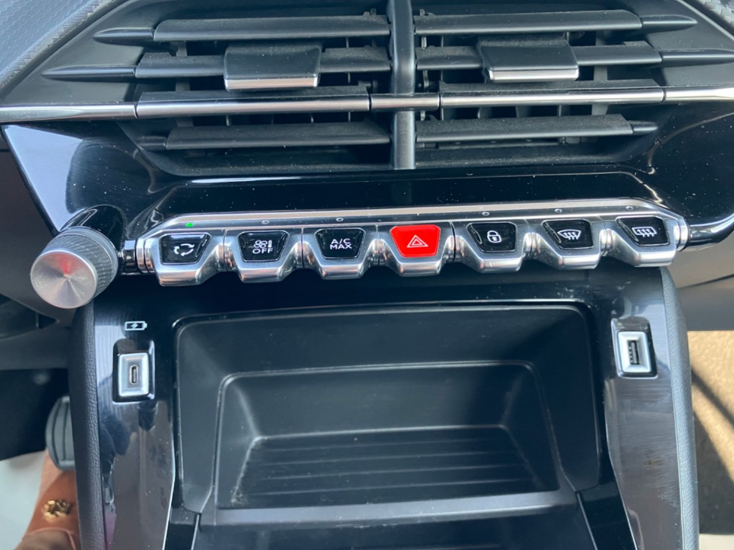 PEUGEOT 208 Affaire en vente à Montauban chez votre mandataire automobile