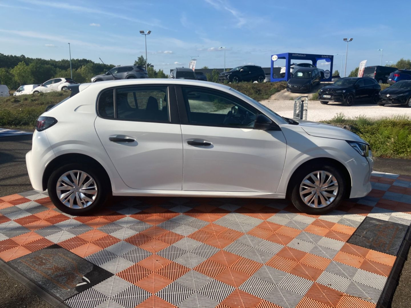 PEUGEOT 208 Affaire en vente à Montauban chez votre mandataire automobile