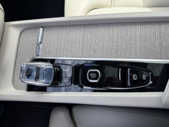 VOLVO XC 60 en vente à Montauban chez votre mandataire automobile