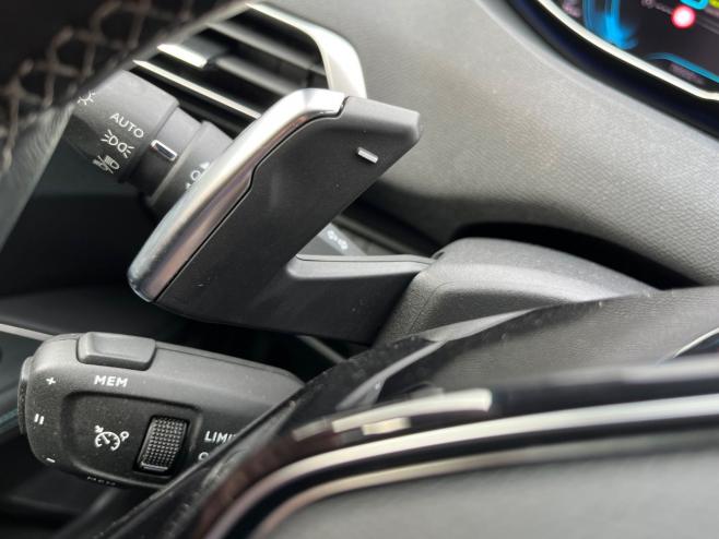 PEUGEOT 3008 en vente à Montauban chez votre mandataire automobile