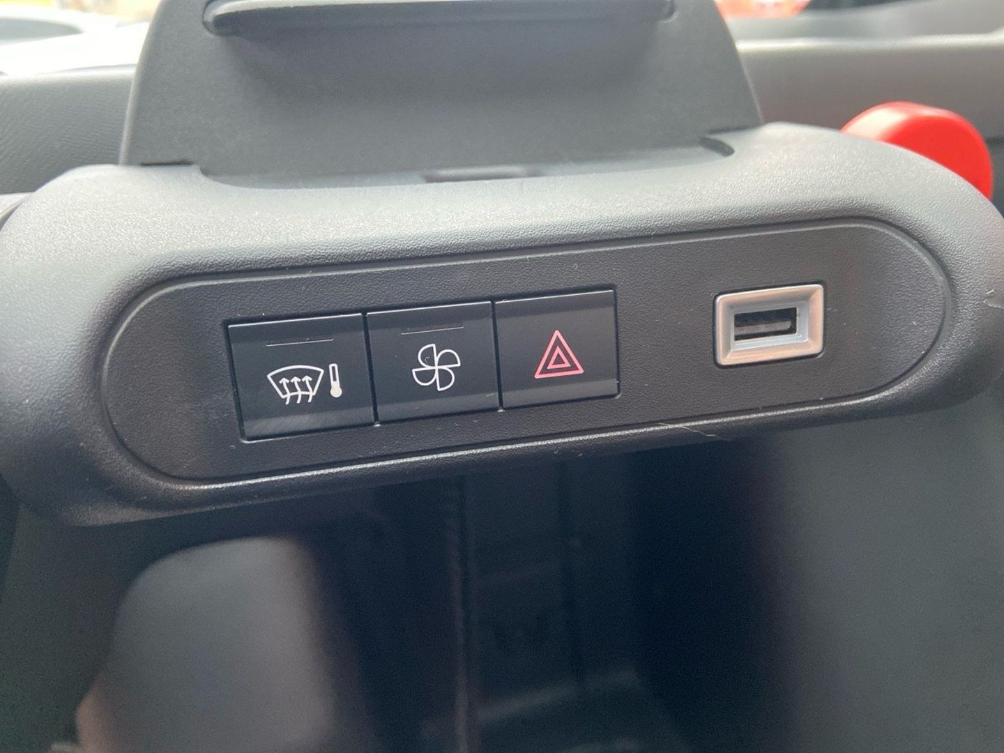 CITROEN AMI en vente à Montauban chez votre mandataire automobile