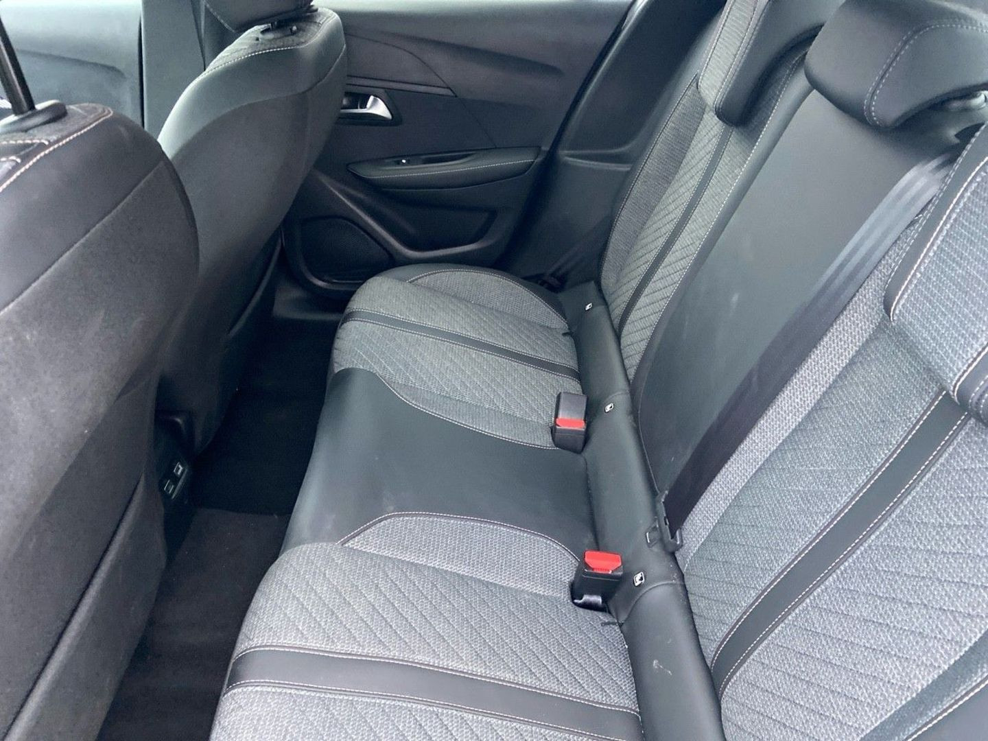 PEUGEOT 208 en vente à Montauban chez votre mandataire automobile