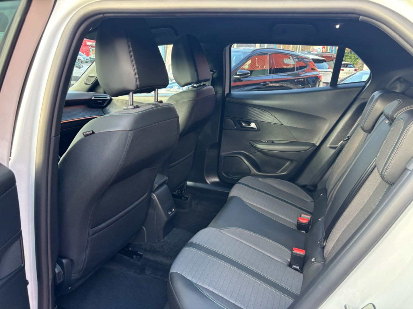 PEUGEOT 2008 en vente à Montauban chez votre mandataire automobile