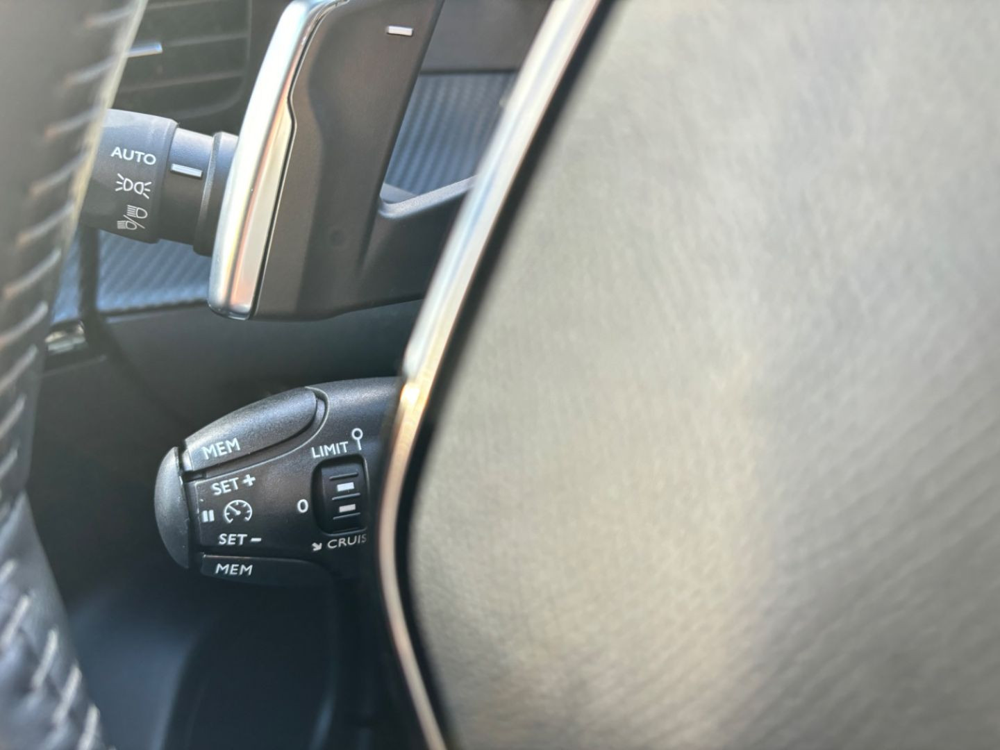 PEUGEOT 2008 en vente à Montauban chez votre mandataire automobile