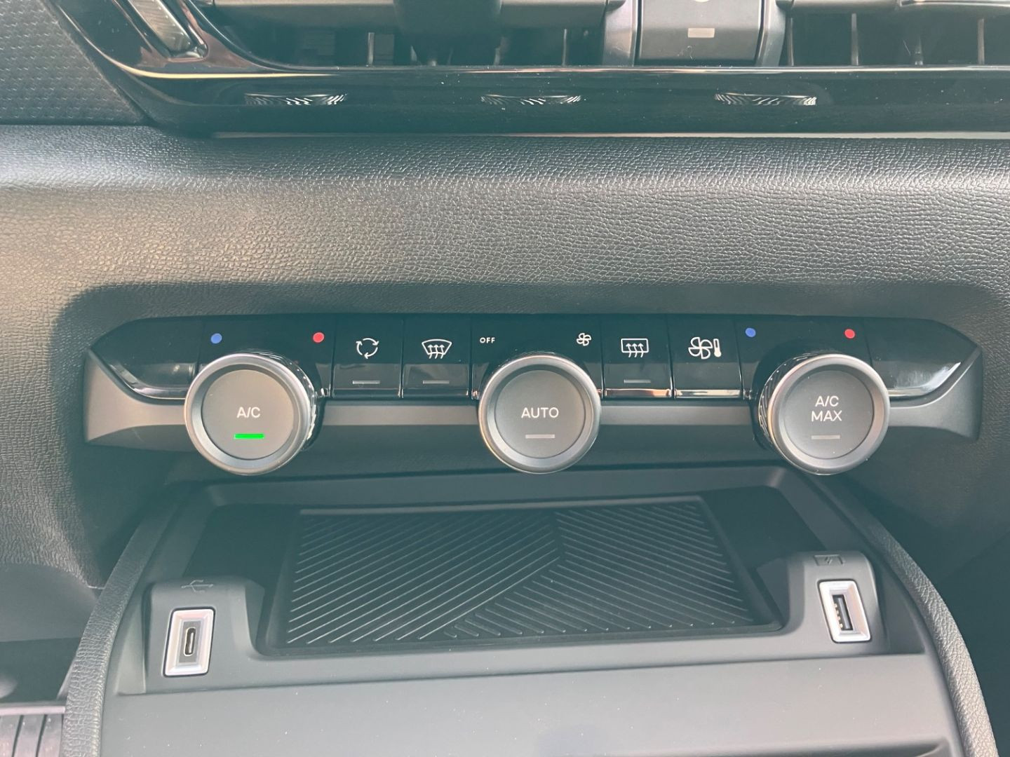 CITROEN C4 en vente à Montauban chez votre mandataire automobile