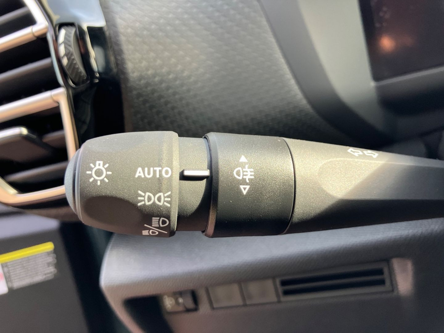 CITROEN C4 en vente à Montauban chez votre mandataire automobile