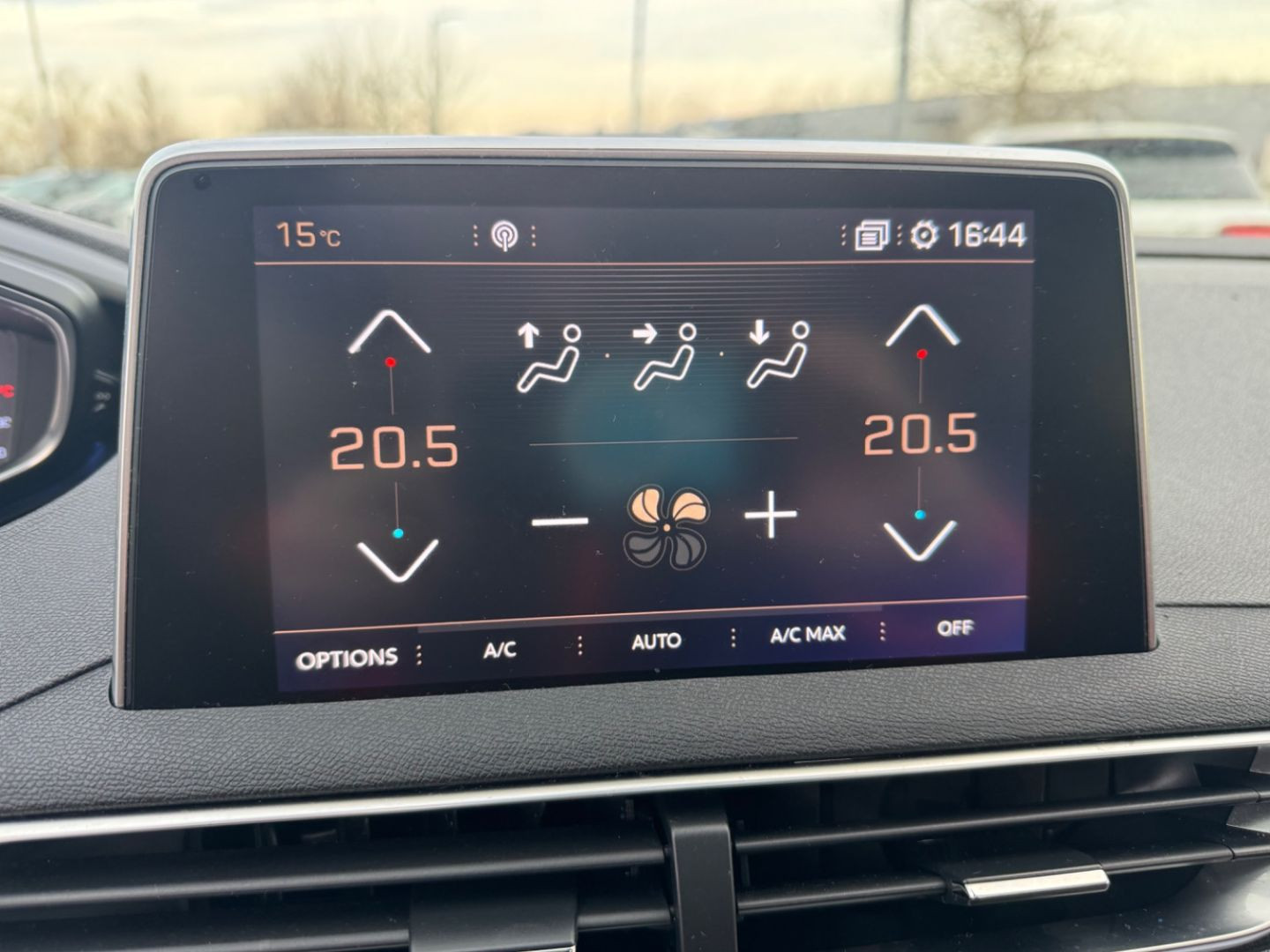 PEUGEOT 3008 en vente à Montauban chez votre mandataire automobile